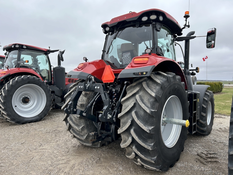 2025 CASE IH PUMA 185 CVXDRIVE TRACTOR