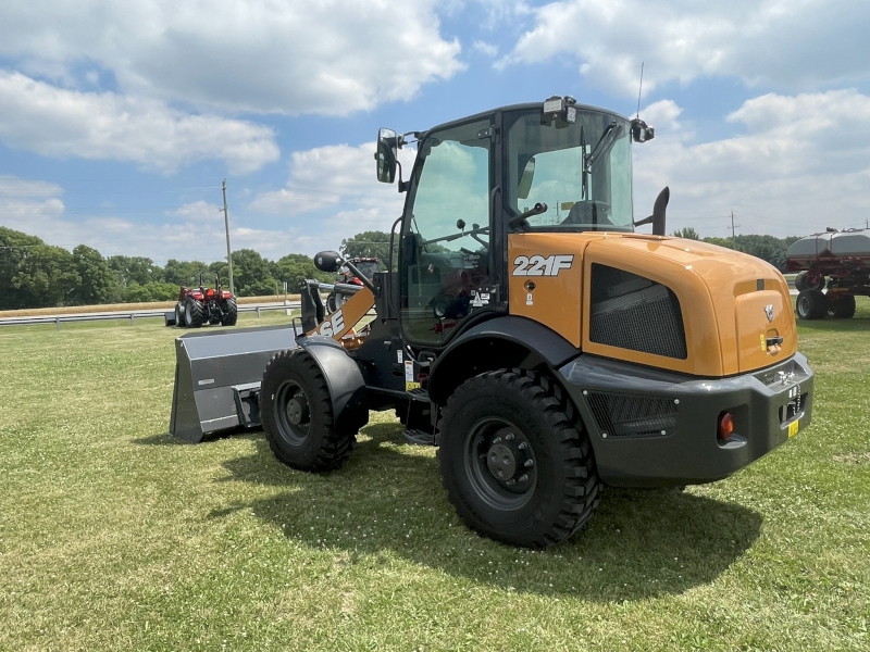2025 CASE 221F Z-BAR COMPACT WHEEL LOADER