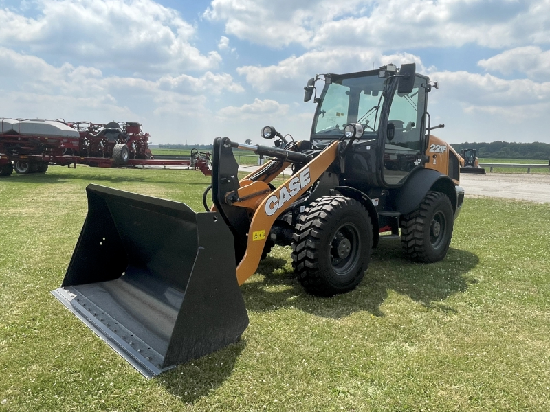 2025 CASE 221F Z-BAR COMPACT WHEEL LOADER
