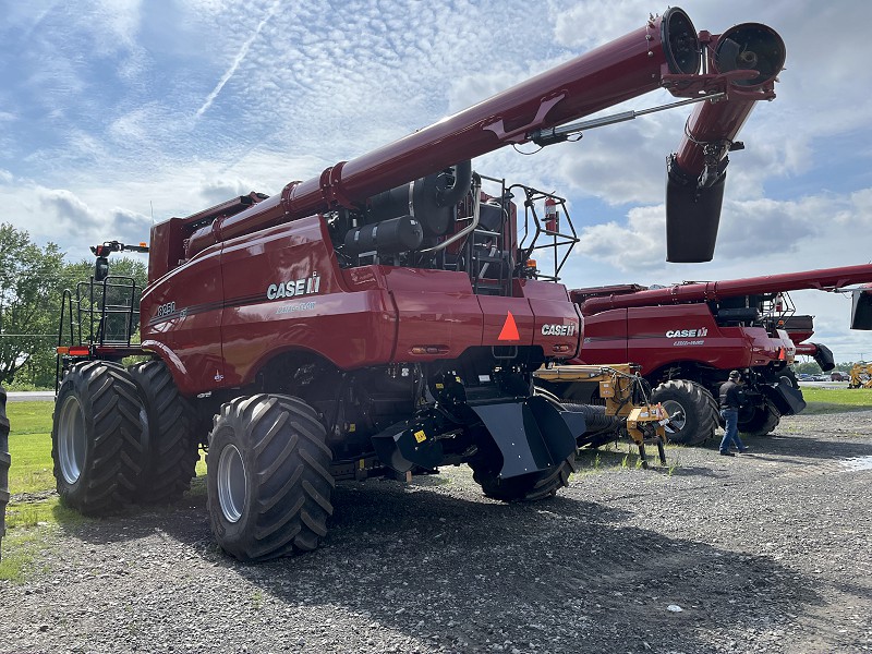 2023 CASE IH 8250 COMBINE