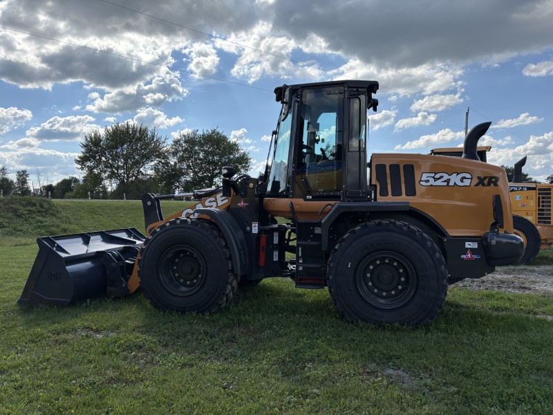 2024 CASE 521G2 Z-BAR WHEEL LOADER