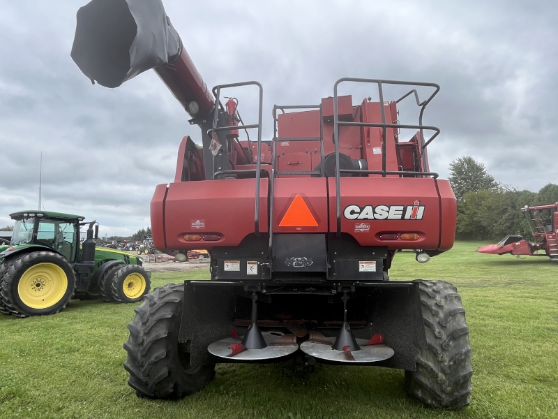 2009 CASE IH 7088 AXIAL FLOW COMBINE