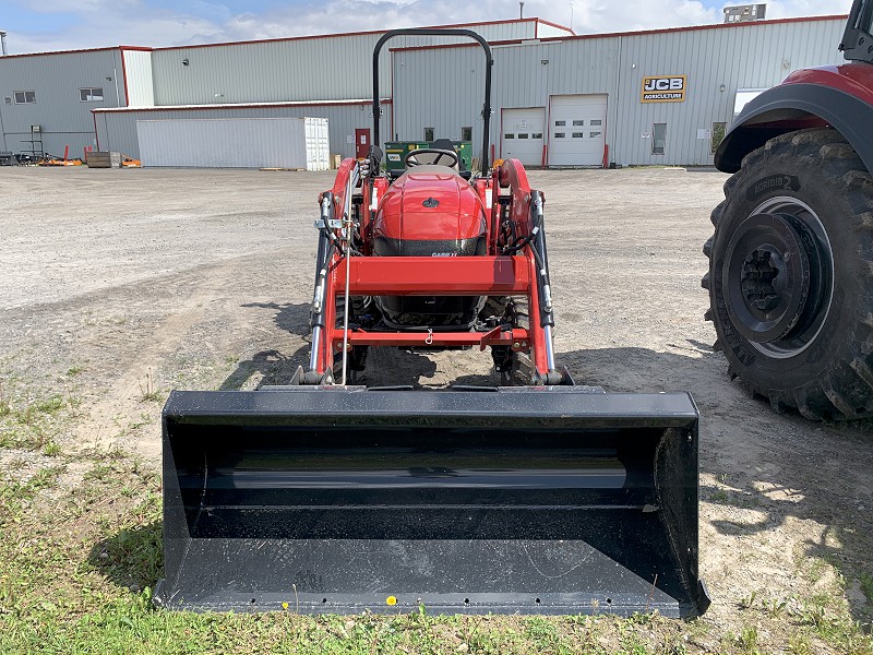 2025 CASE IH FARMALL 40A TRACTOR WITH LOADER