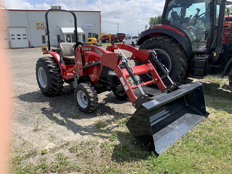 2025 CASE IH FARMALL 40A TRACTOR WITH LOADER