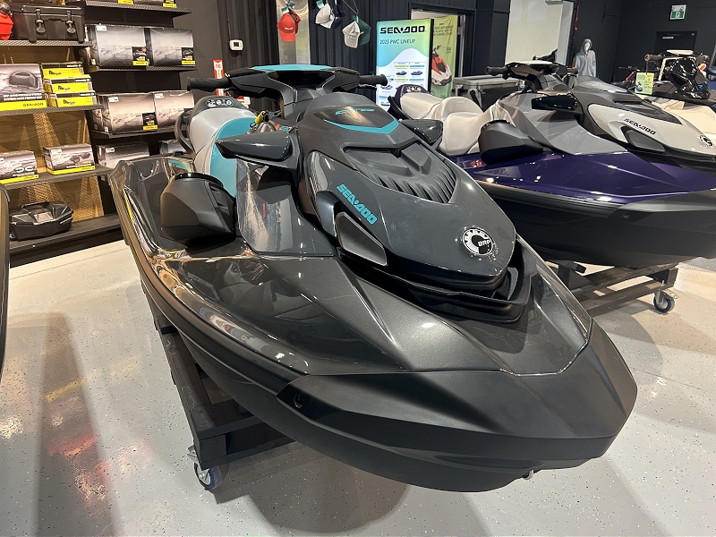 2025 SEA-DOO GTR 230 PERSONAL WATERCRAFT WITH SOUND