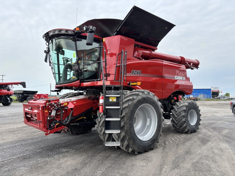 2025 CASE IH 8260 AXIAL-FLOW COMBINE