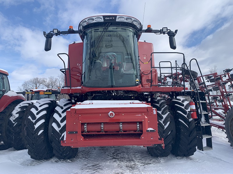 2025 CASE IH 8260 AXIAL-FLOW COMBINE