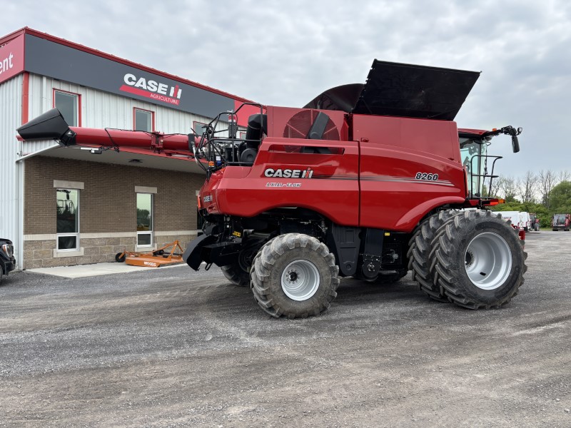 2025 CASE IH 8260 AXIAL-FLOW COMBINE
