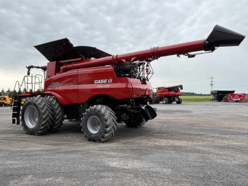 2025 CASE IH 8260 AXIAL-FLOW COMBINE