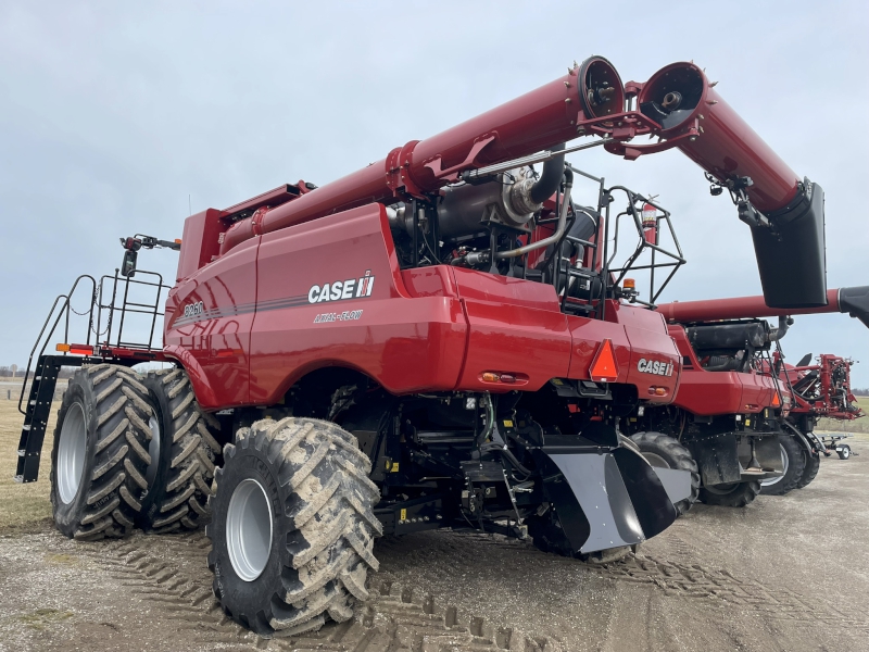 2025 CASE IH 8260 AXIAL-FLOW COMBINE