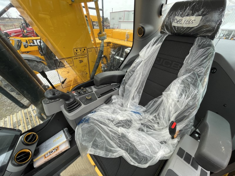 2025 JCB 131X LC EXCAVATOR