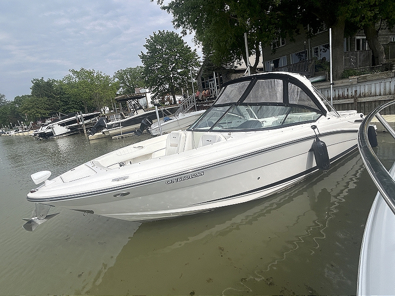 2008 SEA RAY 270 SLX BOWRIDER BOAT AND TRAILER