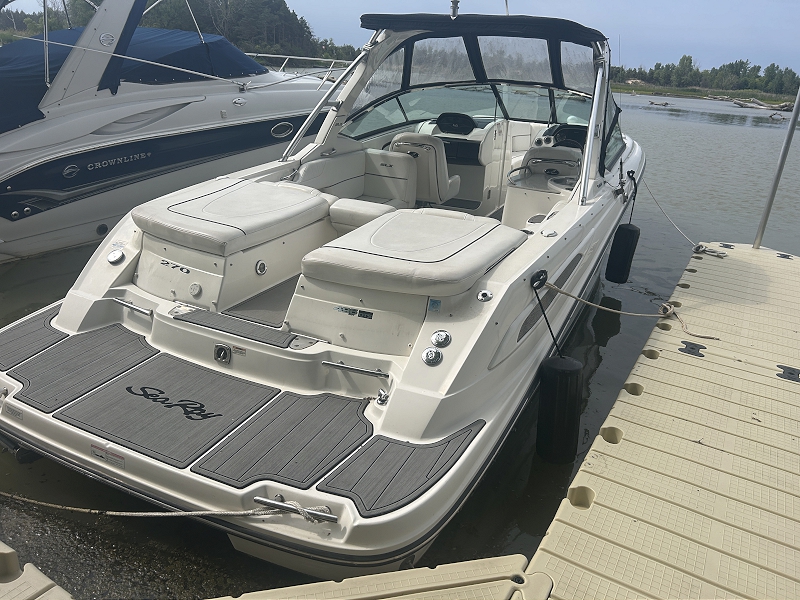 2008 SEA RAY 270 SLX BOWRIDER BOAT AND TRAILER