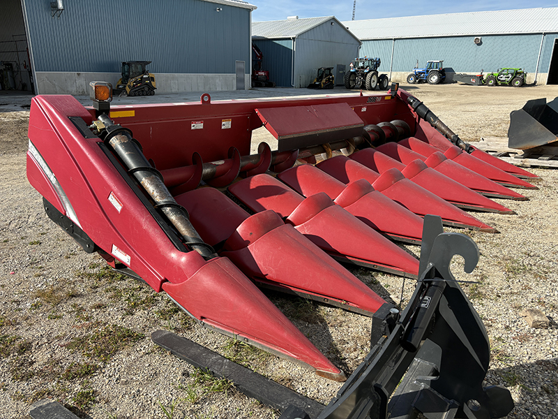 2011 CASE IH 2608 CHOPPING CORN HEAD