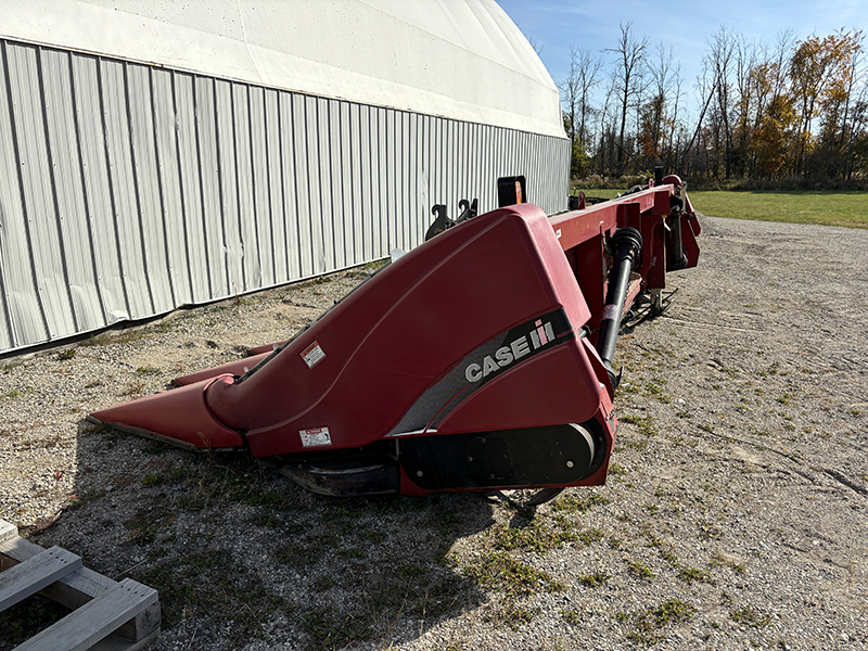 2011 CASE IH 2608 CHOPPING CORN HEAD