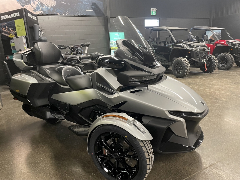 On-Road 3w Vehicles  2025 CAN-AM ON-ROAD SPYDER RT LIMITED 3 WHEEL VEHICLE (MOTORCYCLE) Photo