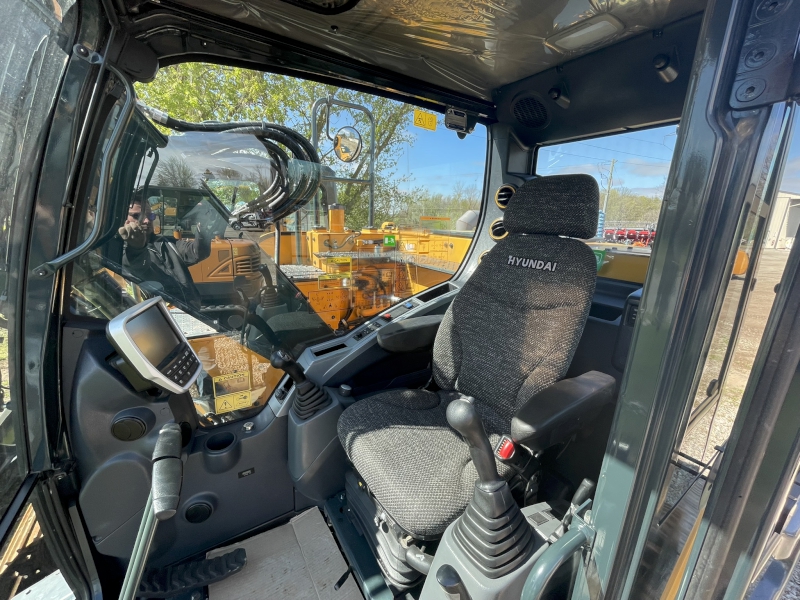 2023 HYUNDAI HX130A LCR EXCAVATOR