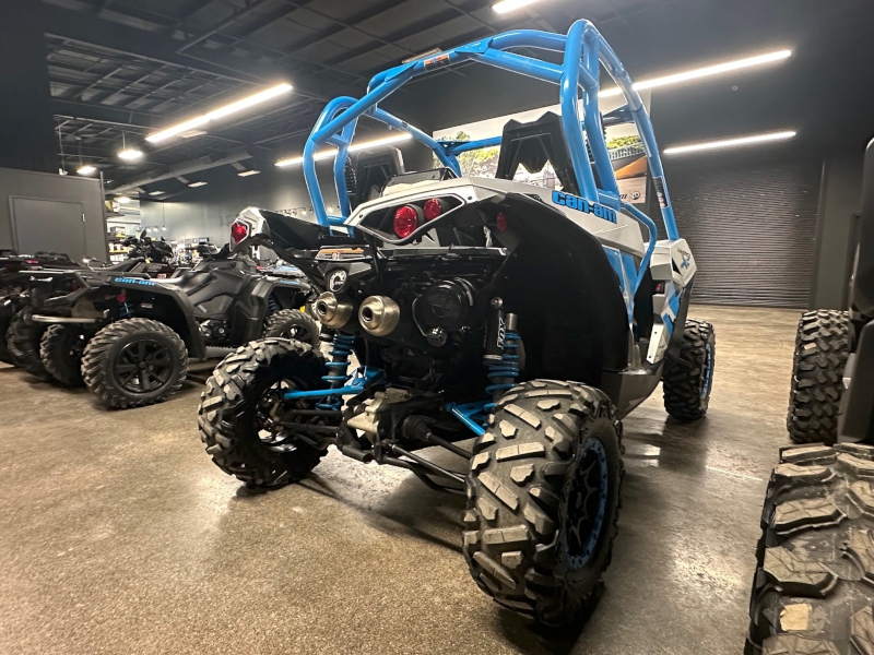 ATV & Utility Vehicles  2016 CAN-AM MAVERICK XDS DPS SIDE BY SIDE Photo