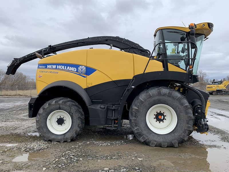 2019 NEW HOLLAND FR550 FORAGE HARVESTER