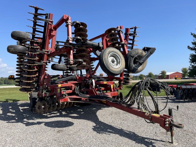 Delta Power Equipment 2018 CASE IH 335VT VERTICAL TILLGE