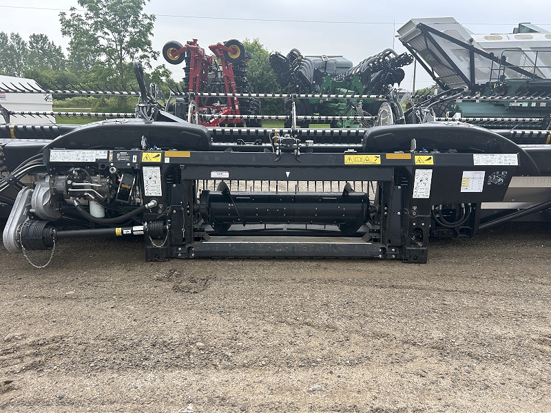 2025 MACDON FD240 PLUS DRAPER FLEX HEAD