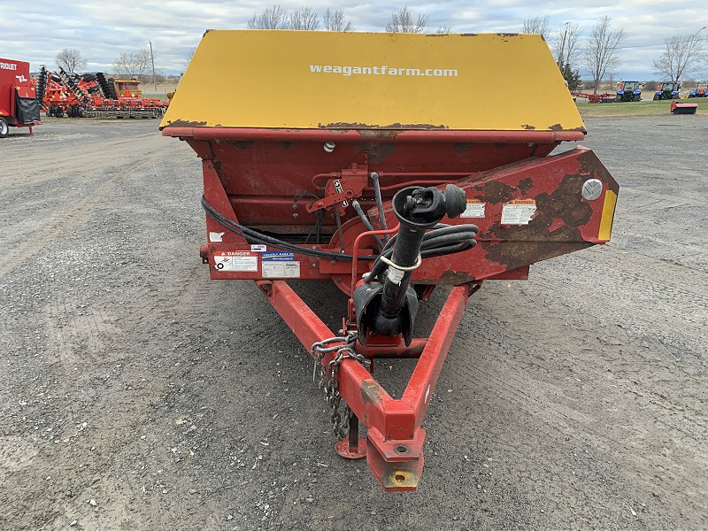 2015 NEW HOLLAND 185 MANURE SPREADER