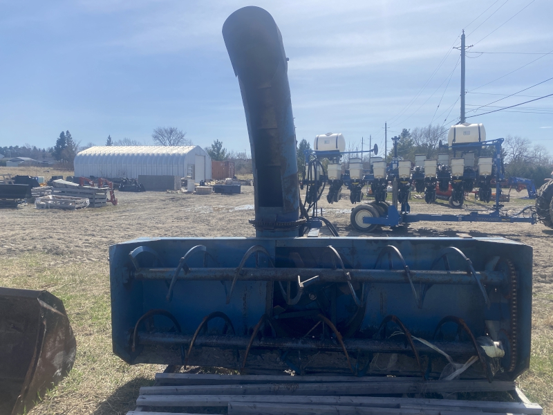 2000 LUCKNOW 102 INCH SNOWBLOWER