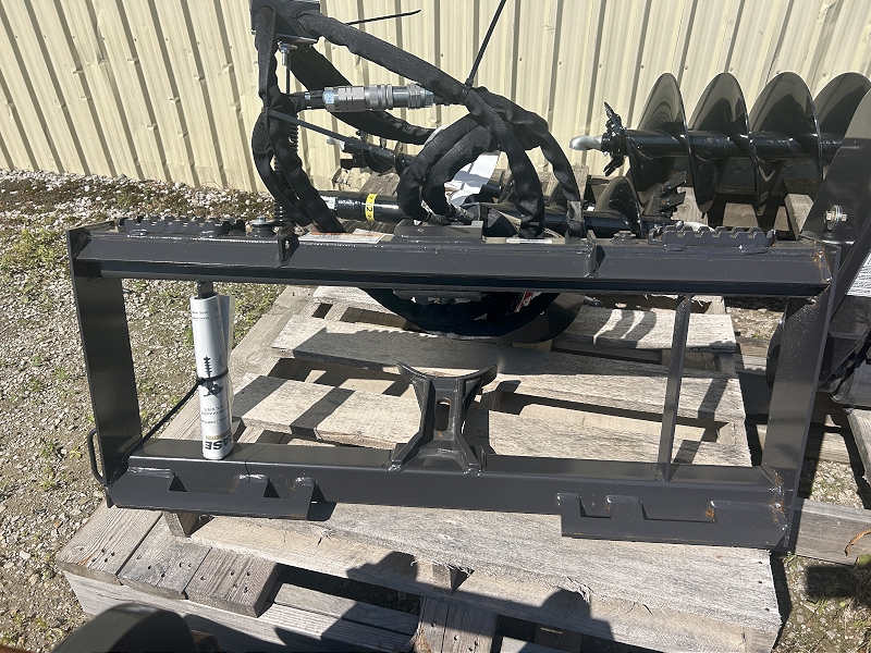2024 CNH X1475H200 AUGER DRIVE
