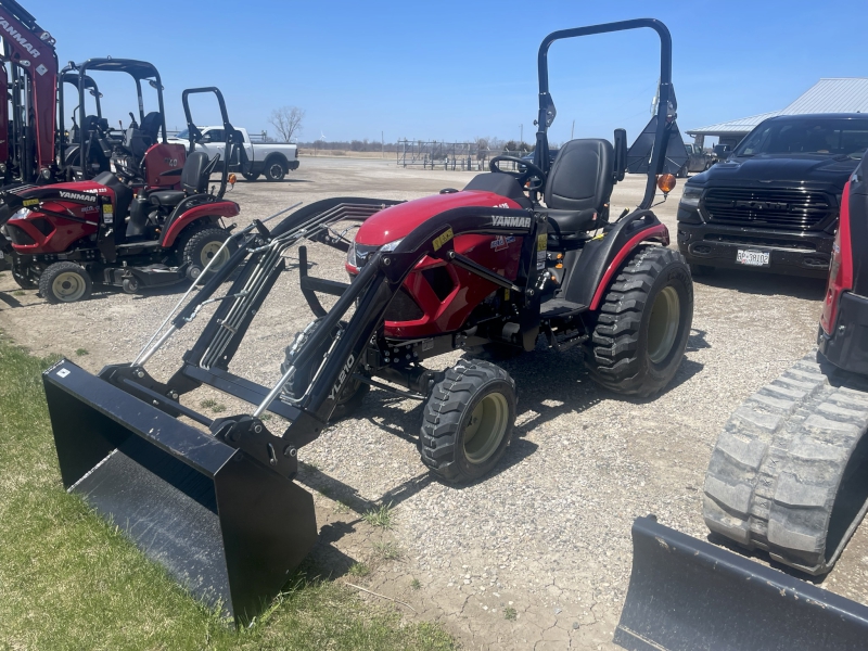 2025 YANMAR SA425 TRACTOR WITH LOADER