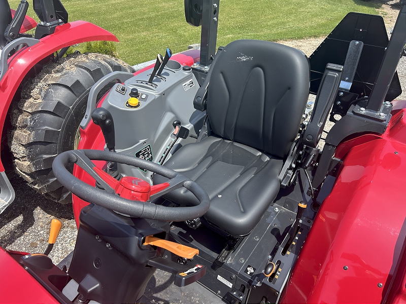 2025 YANMAR YT347 TRACTOR WITH LOADER