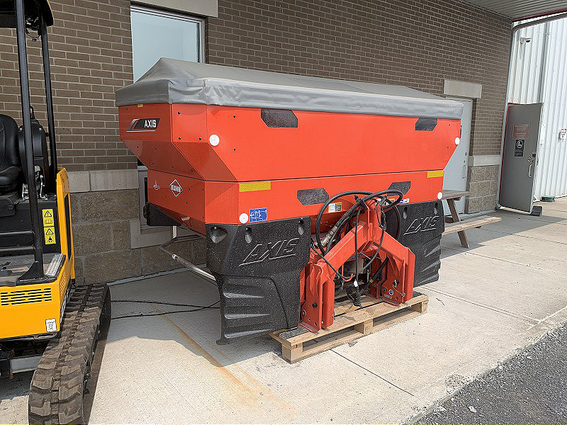 2025 KUHN AXIS 40.2 DRY FERTILIZER SPREADER
