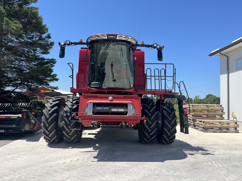 2022 CASE IH 7150 COMBINE