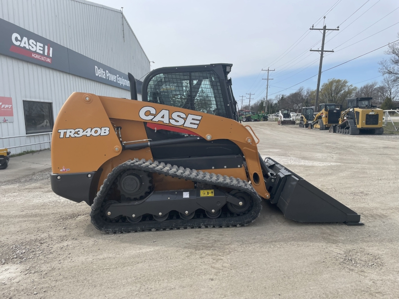 2025 CASE TR340B COMPACT RUBBER TRACK LOADER