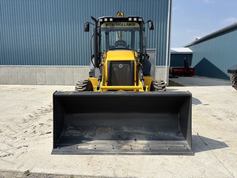 2025 NEW HOLLAND B95D TRACTOR LOADER BACKHOE