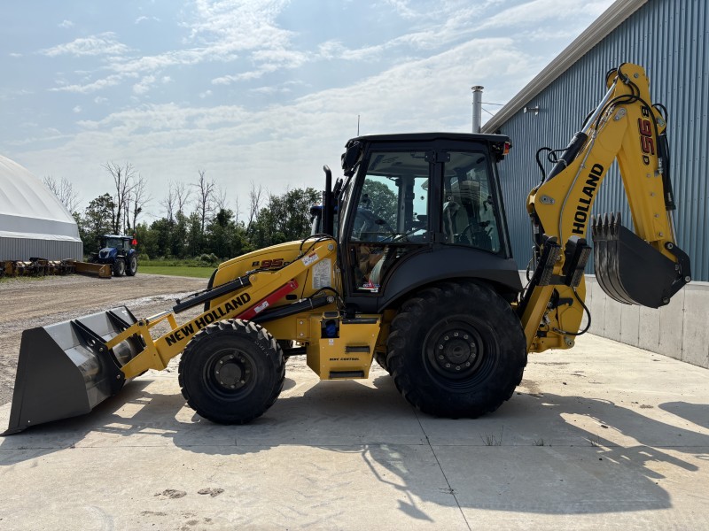 2025 NEW HOLLAND B95D TRACTOR LOADER BACKHOE
