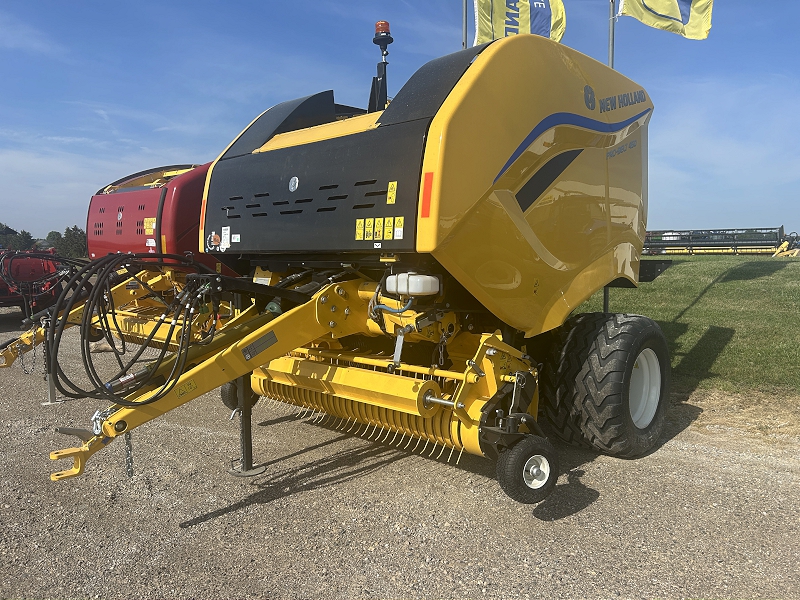 2025 NEW HOLLAND PRO-BELT 450 ROUND BALER