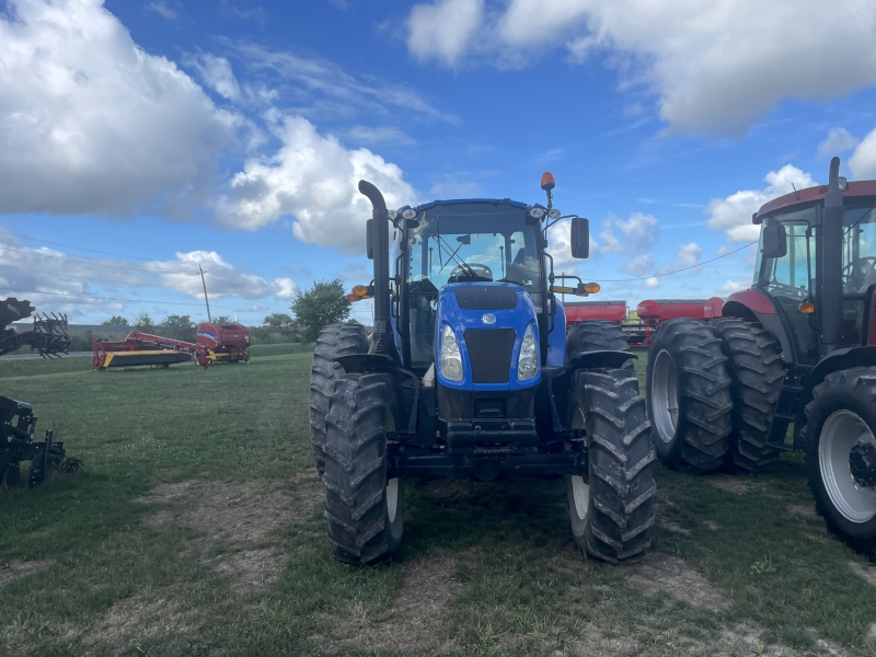 2016 NEW HOLLAND TS6.120 T4B TRACTOR