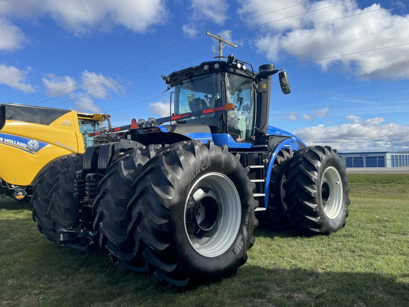 2025 NEW HOLLAND T9.580 PLMI 4WD TRACTOR