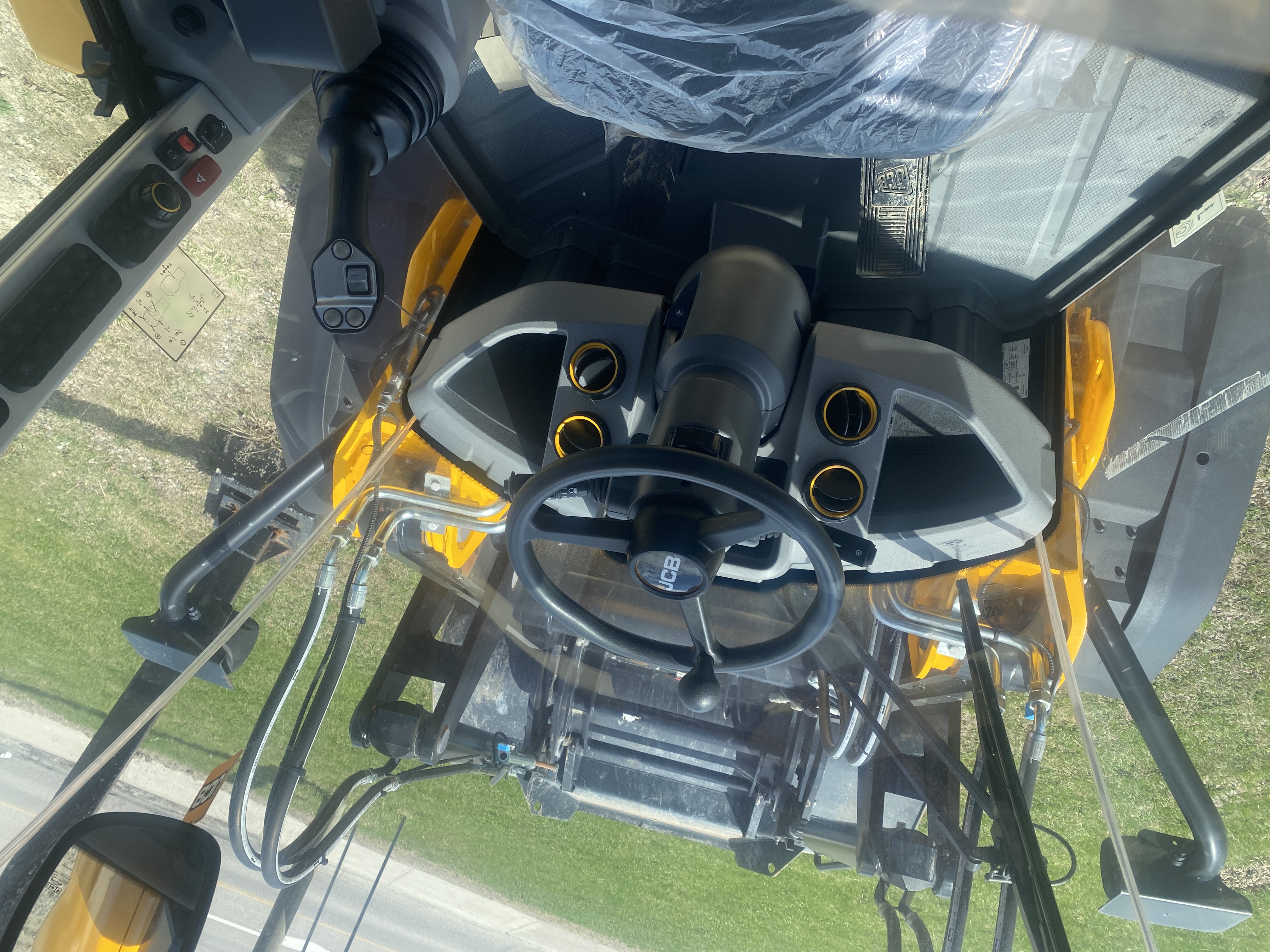 2023 JCB 427HT WHEEL LOADER