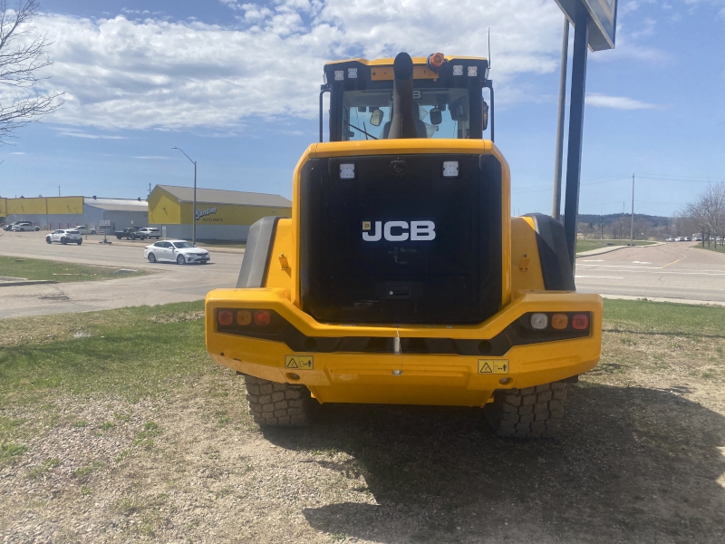 2023 JCB 427HT WHEEL LOADER