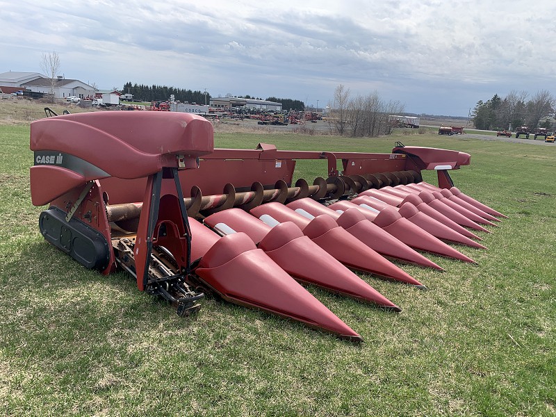 2004 CASE IH 2212 CORN HEAD