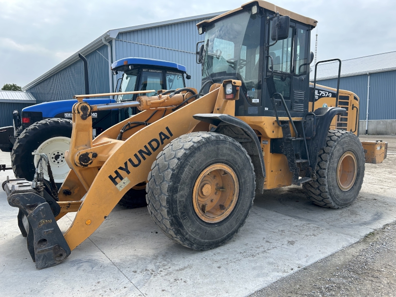 2011 HYUNDAI HL757-9 XTD WHEEL LOADER