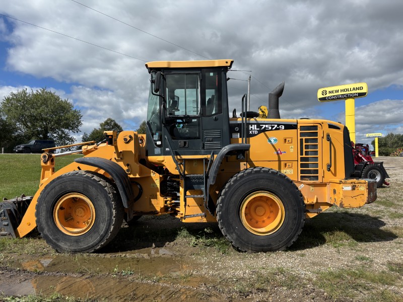 2011 HYUNDAI HL757-9 XTD WHEEL LOADER
