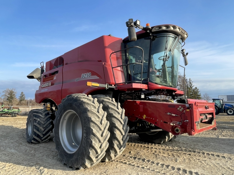 2020 CASE IH 8250 AXIAL FLOW COMBINE