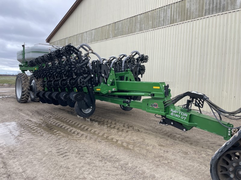 2025 UNVERFERTH RAPTOR 2130DT 12 ROW STRIP TILL (DRY FERTILIZER)
