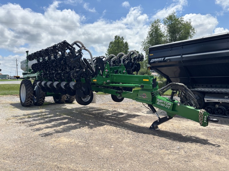 2025 UNVERFERTH RAPTOR 2130DT 12 ROW STRIP TILL (DRY FERTILIZER)