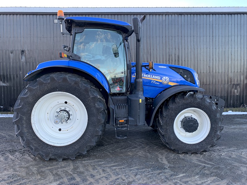 2021 NEW HOLLAND T7.230 AUTO COMMAND TRACTOR