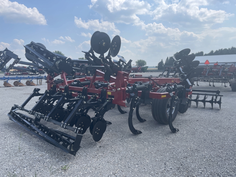 2025 CASE IH ECOLO TIGER 875 18 FOOT DISC RIPPER