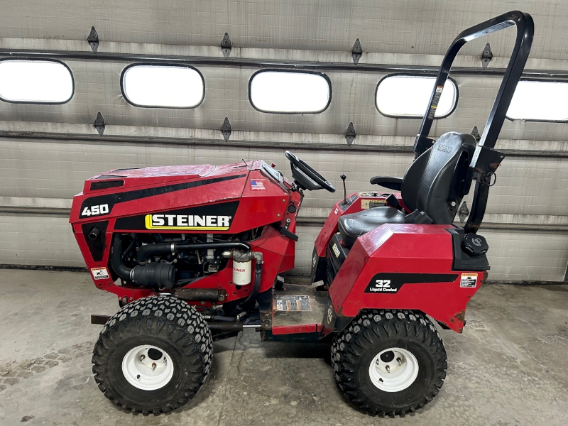 2017 STEINER 450 TRACTOR