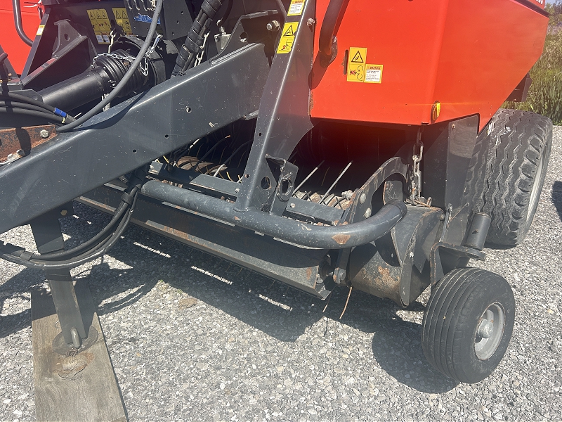 2011 KUHN VB2190 ROUND BALER